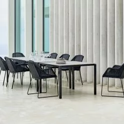 Cane-line Breeze Stol M / Meier Svart Flerval -hemma butik 2023 0000 breeze chair pure dining table 2 1571336093 b3f7d5b4 4940 4ae1 aed5 da1eca56f94a 1