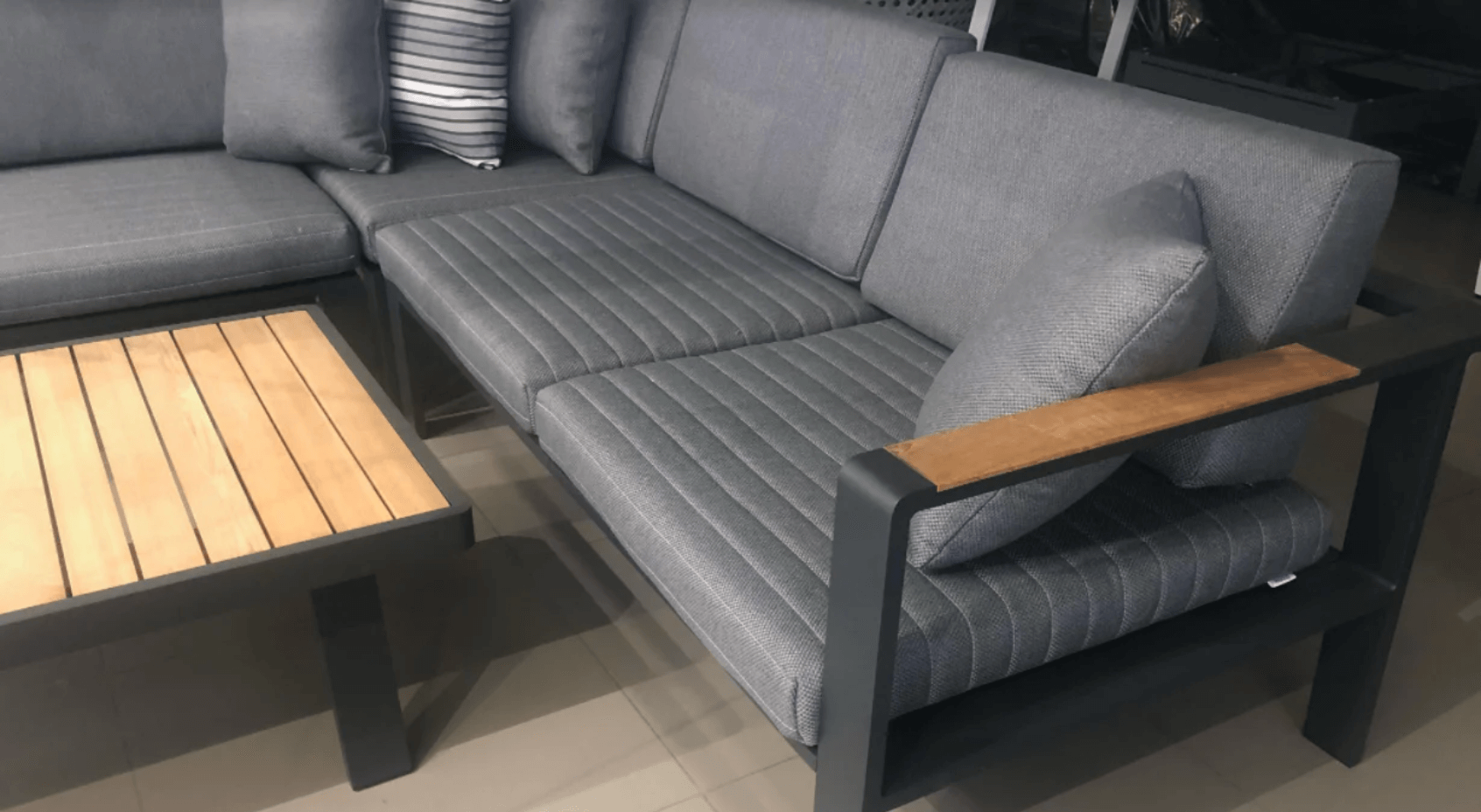 Higold Nofi Utesofa Hjørnegruppe 8 Higold Nofi Utesofa Hjørnegruppe - Bild 6