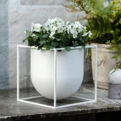 By Lassen Kubus Blomkruka 23cm Vit 7 By Lassen Kubus Blomkruka 23cm Vit -hemma butik 2023 bylassen kubus flowerpot 23