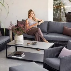 Cane-line Diamond 3. Person Sofa Weave Inkl Grå Natté Putesett 9 Cane-line Diamond 3. Person Sofa Weave Inkl Grå Natté Putesett -hemma butik 2023 cl holte 2021 650 10547.jpg