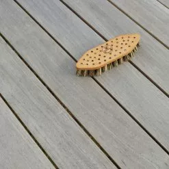 Skagerak Care Kit Utendørs Treverk 15 Skagerak Care Kit Utendørs Treverk -hemma butik 2023 cropped 1103050 1 care kit brush m