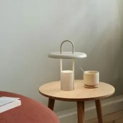Stelton Pier Lampe LED Trådløs Sand -hemma butik 2023 ls 614 1 pier sand 2