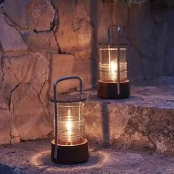 Skagerak Pollare Oljelampa Teak -hemma butik 2023 s1830515 bollard oil lamp m